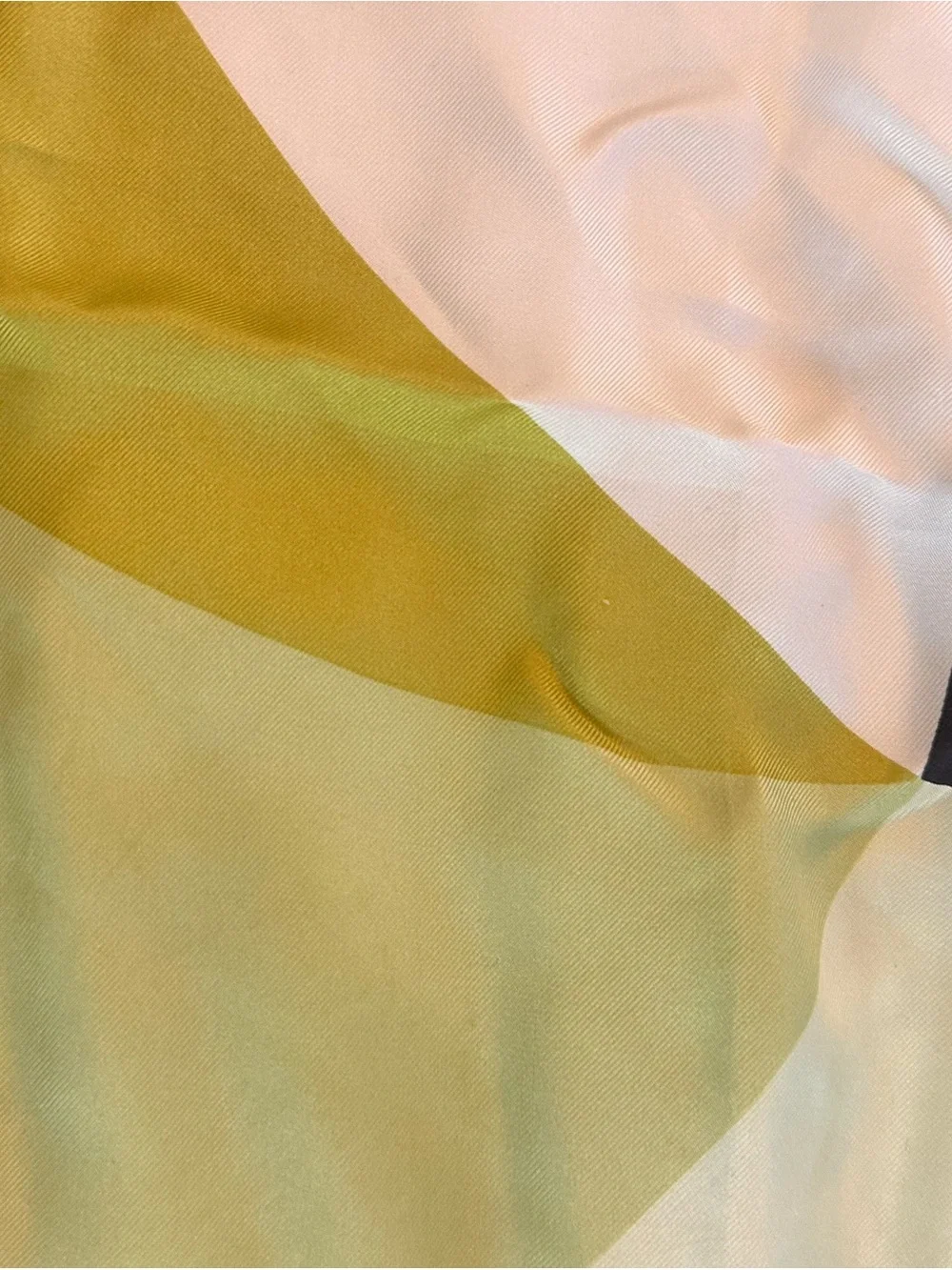 Banana Republic olive abstract